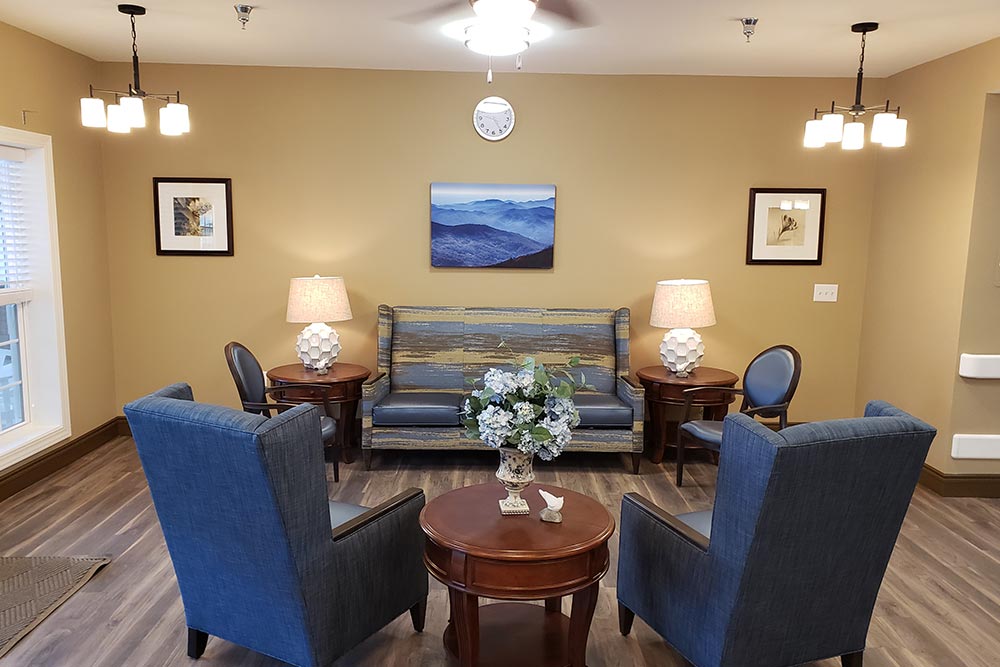 Comfortable resident lounge at Murphy Rehabilitation & Nursing